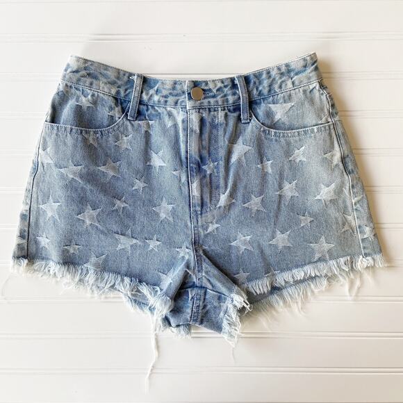 Le Lis S Distressed Star Cutoff Raw Hem High Rise Blue Denim Jean Shorts - Picture 2 of 7